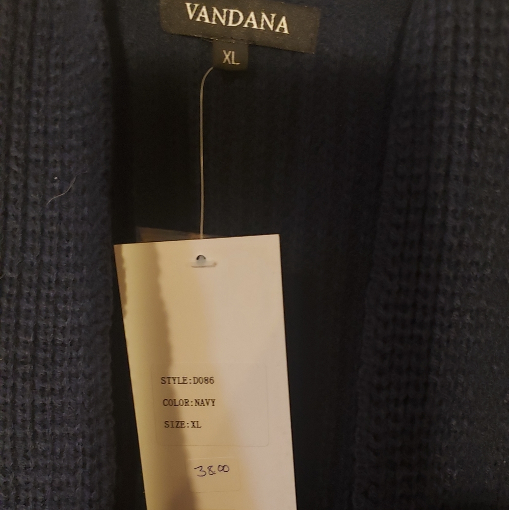 Cardigan - Picture 3 of 4